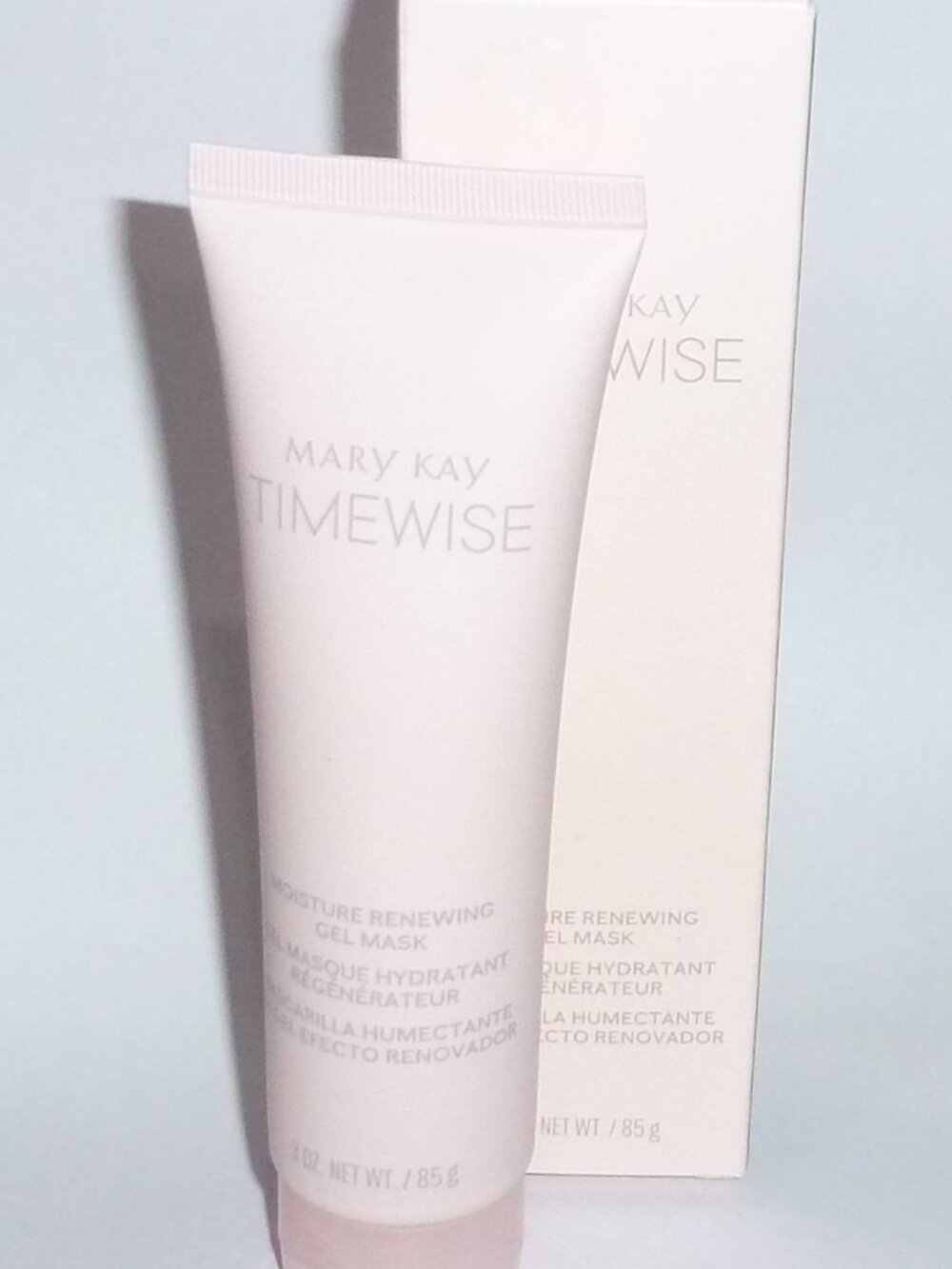 Mary Kay Moisture Renewing Gel Mask - For Dry to Oily Skin - NIB